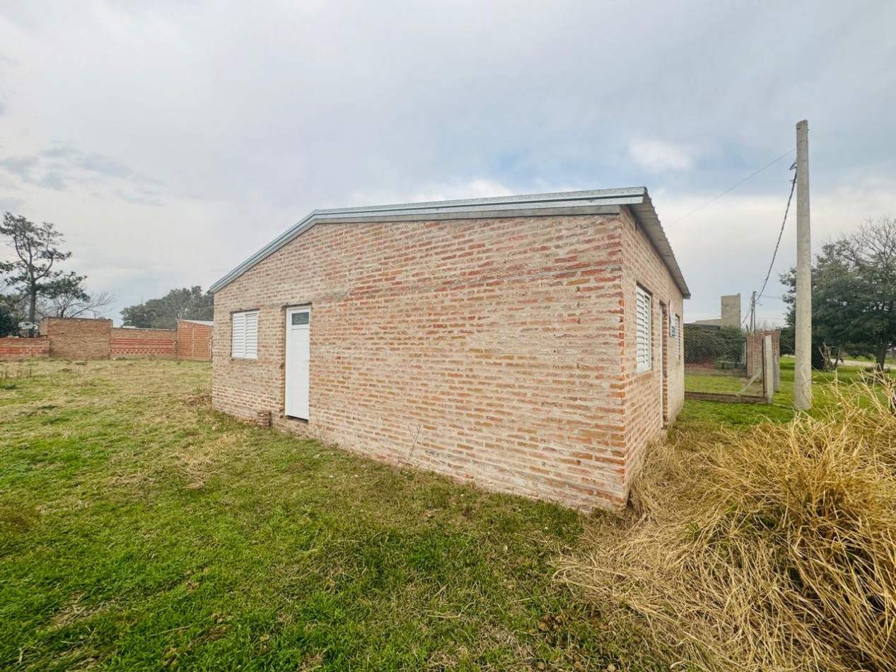 CASA EN COSNTRUCCION EN BARRIO LAS MERCEDES DE RECREO