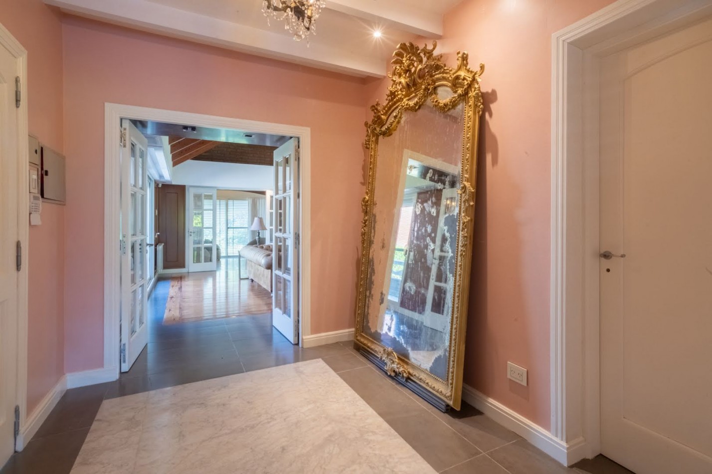 CASA DE CATEGORIA EN CLUB DE CAMPO EL PASO - Santo Tome - Santa Fe