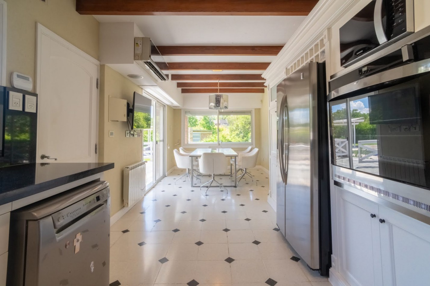 CASA DE CATEGORIA EN CLUB DE CAMPO EL PASO - Santo Tome - Santa Fe