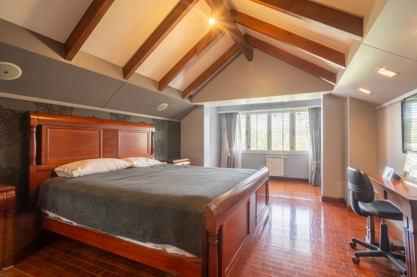 CASA DE CATEGORIA EN CLUB DE CAMPO EL PASO - Santo Tome - Santa Fe