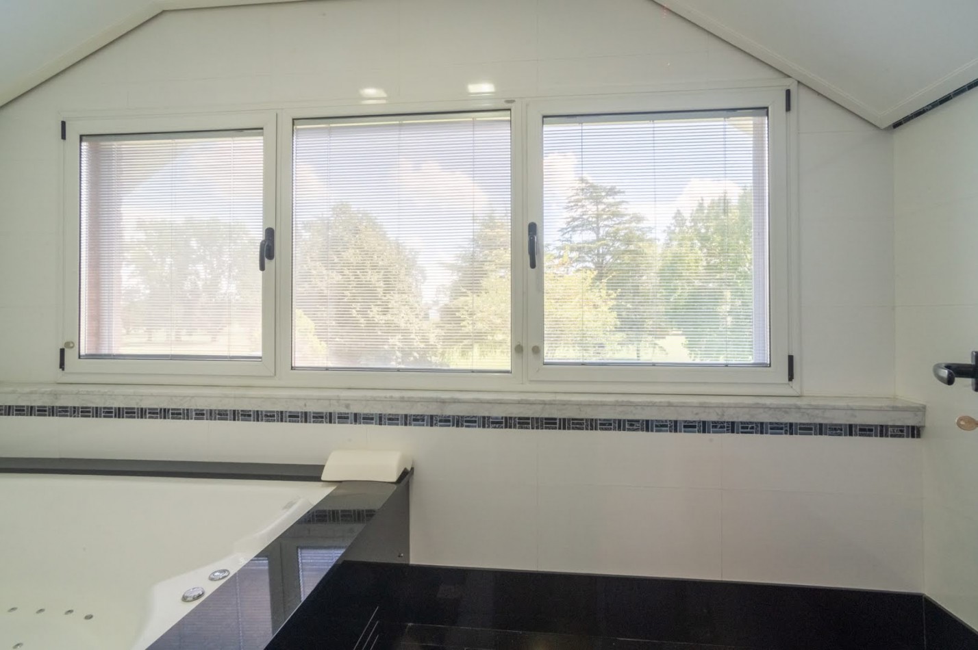 CASA DE CATEGORIA EN CLUB DE CAMPO EL PASO - Santo Tome - Santa Fe