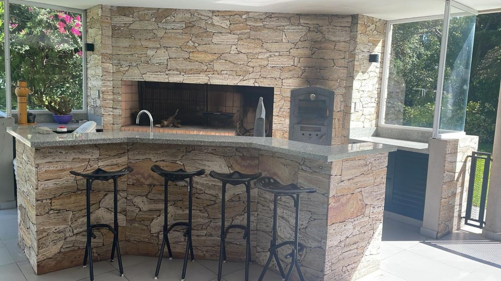 CASA EN ALQUILER EN COMLPLEJO EL PASO