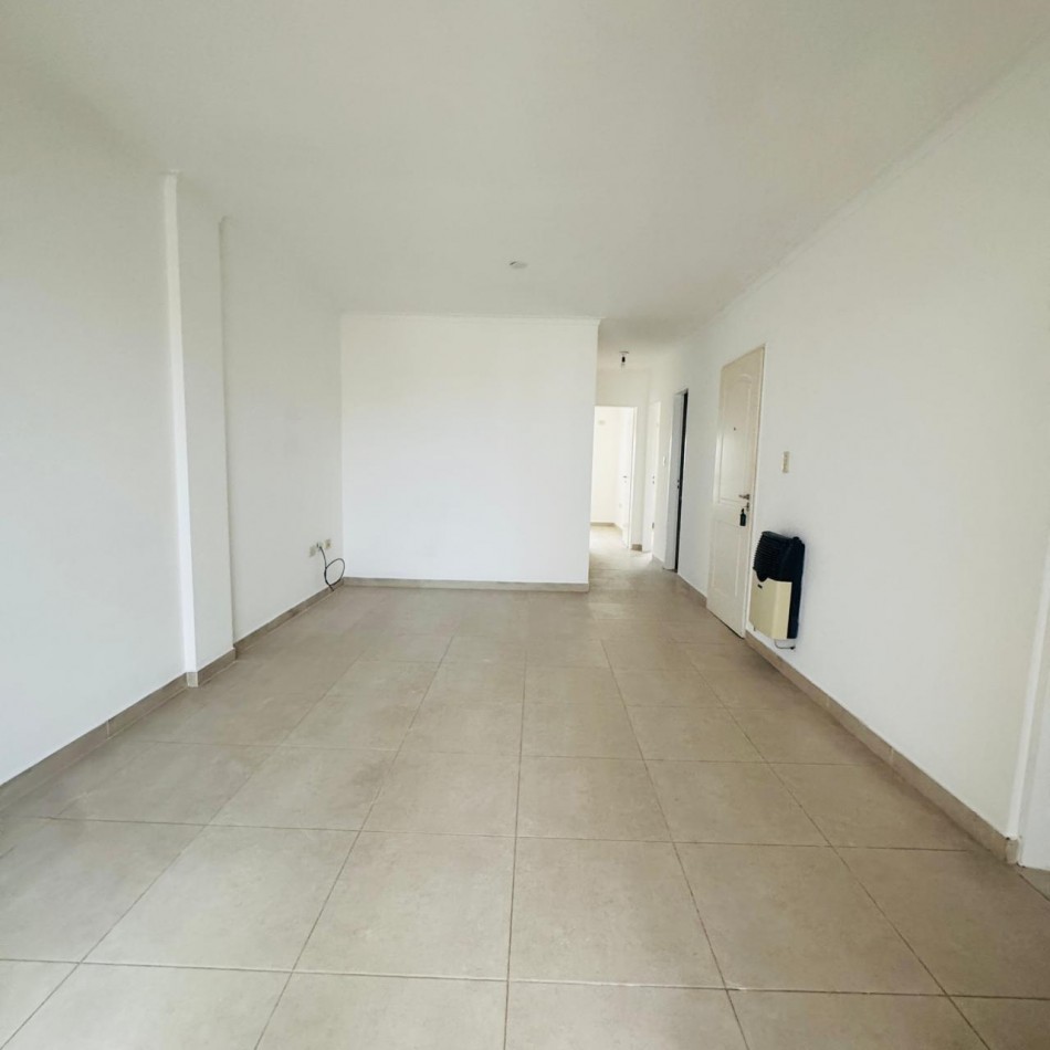 VENTA DEPARTAMENTO CON COCHERA EN ZONA CENTRO